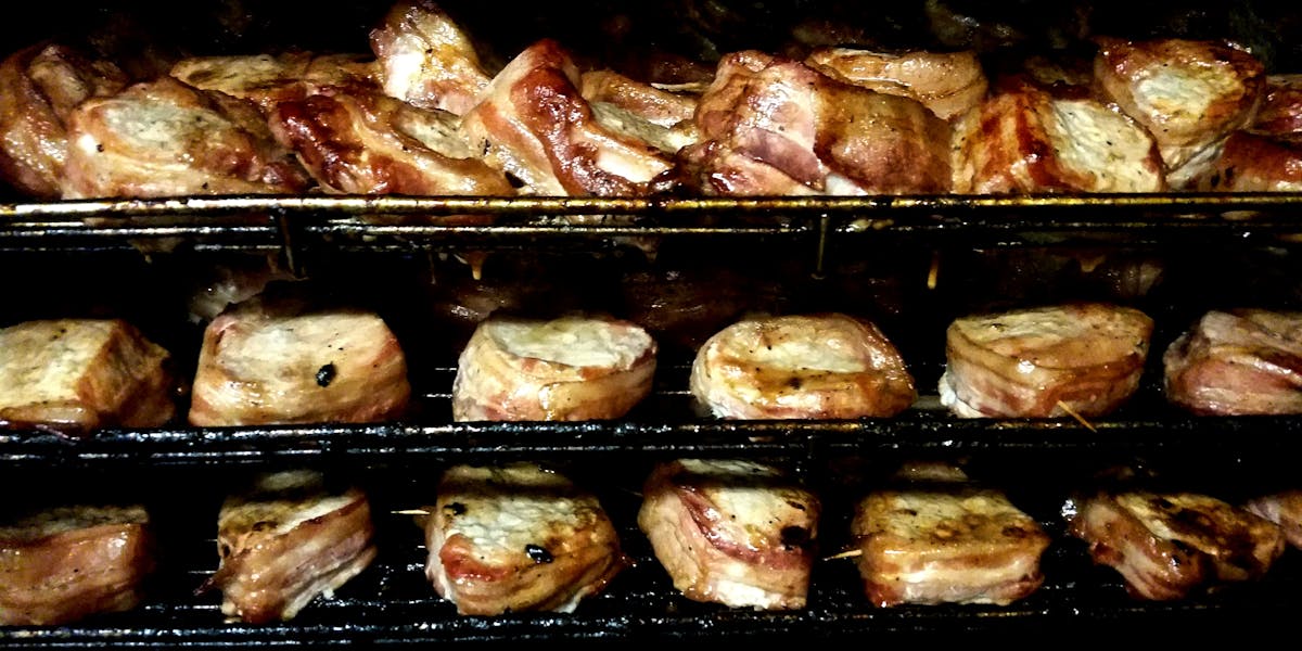 Hours & Location | Bite Me Barbecue in Marysville, KS